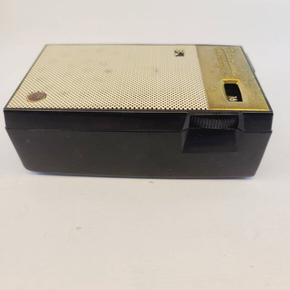 Fleetwood Transistor 6 Radio TH-624 - Picture 4 of 10
